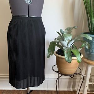 VTG 80’s pleated pencil skirt waist 31”